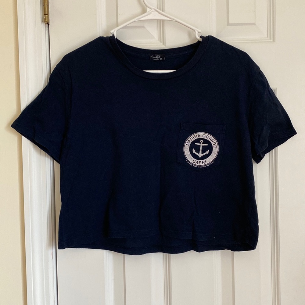 BRANDY MELVILLE | CROP TOP | ONE SIZE
